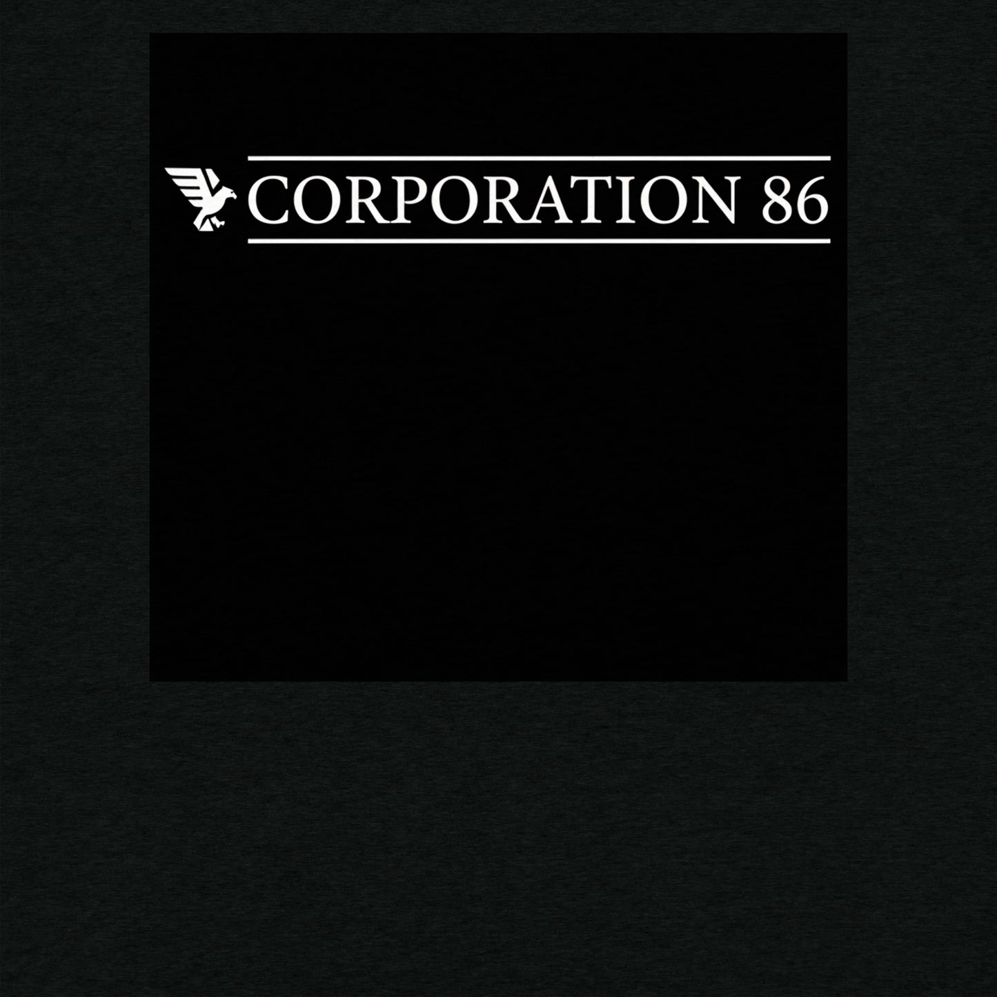 Maglietta unisex a maniche corte CORPORATION-86 in tessuto tri-blend nera con parte posteriore liscia e senza stampe.