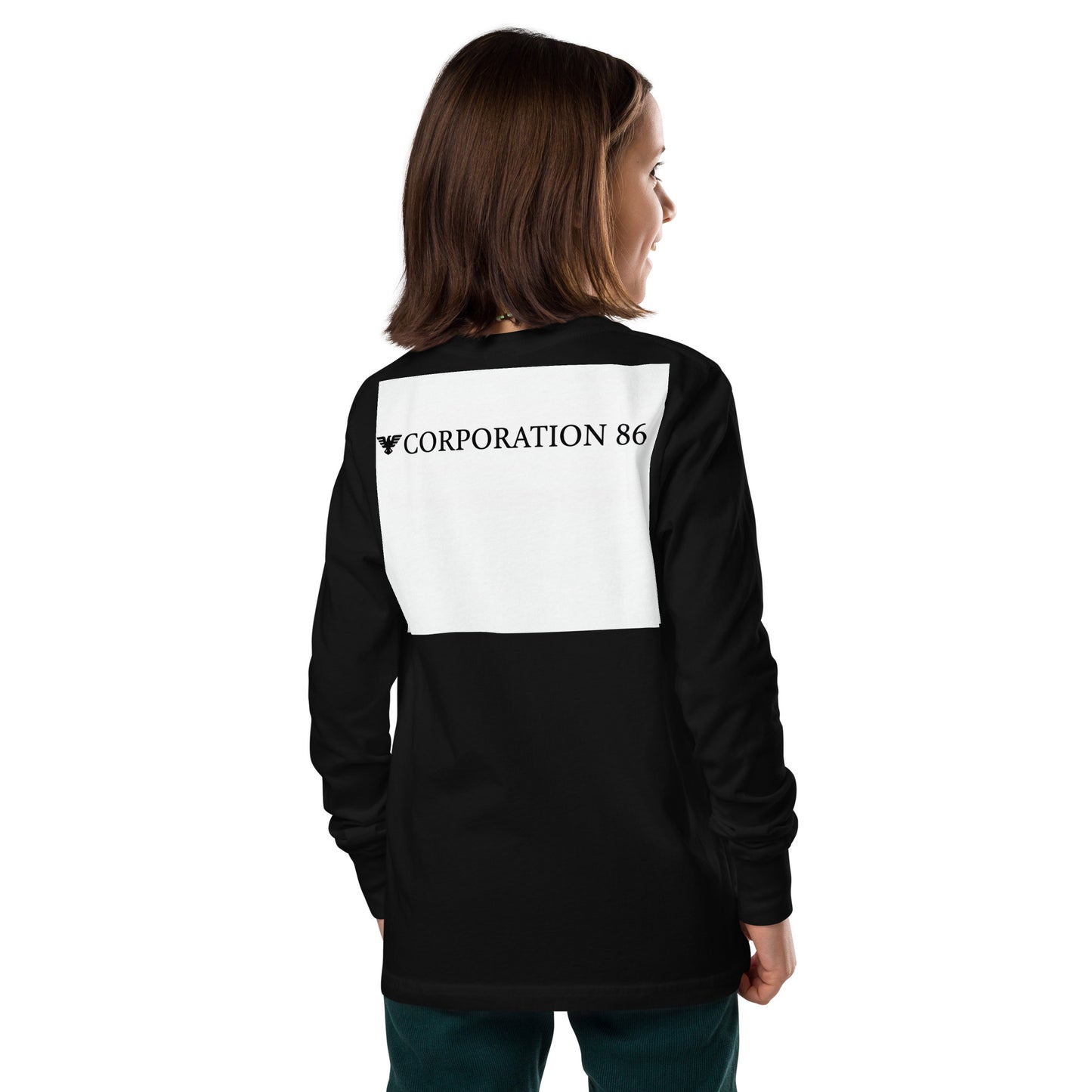 Maglietta a maniche lunghe per ragazzi CORPORATION-86 nera, vista posteriore, morbida e comoda, stile casual e giovane.